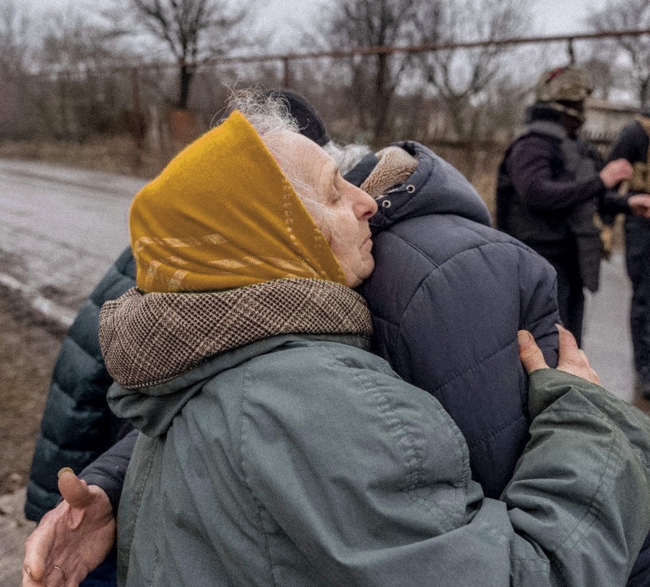 Допомагаємо виїхати